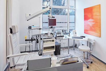 HNO Ärzte in Wiefelstede, Halsheilkunde, Nasenheilkunde, Ohrenheilkunde, Dr. Maren Rodenberg, Dr. Rieke Lesch-Brokop